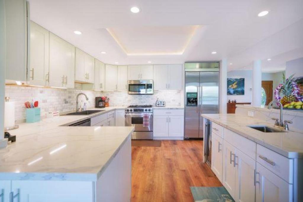 Luxury 2-Story Oceanfront Condo W/ Views & Pool Wailua  外观 照片